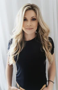 Canadian singer and entrepreneur Shantelle Davidson artist profile photo